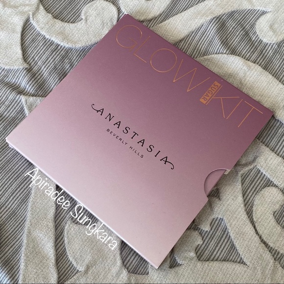 ❌SOLD❌ Anastasia Beverly Hills Sugar Glow Highlighter Kit - Picture 6 of 9